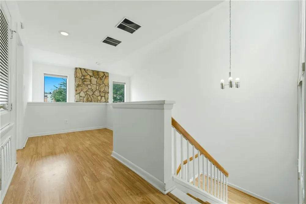 605 Serramonte Drive Marietta, GA 30068