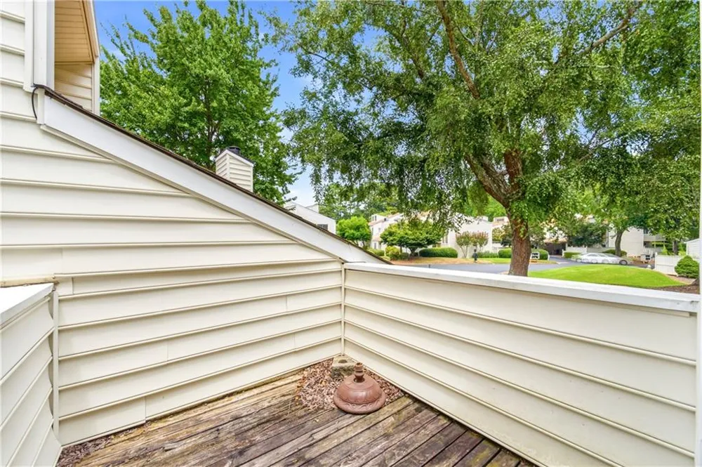 605 Serramonte Drive Marietta, GA 30068
