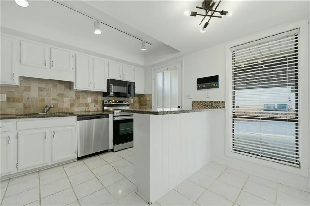 605 Serramonte Drive Marietta, GA 30068