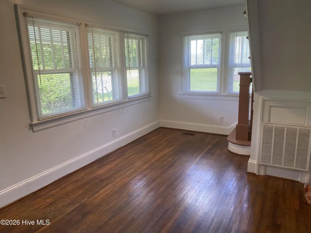 1317 Highland Drive Washington, NC 27889