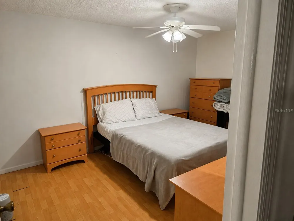 5860 LA COSTA DRIVE Orlando, FL 32807