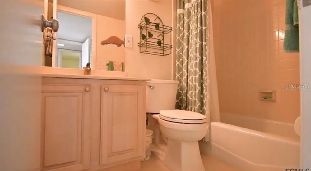 1601 CENTRAL AVENUE #704 Flagler Beach, FL 32136