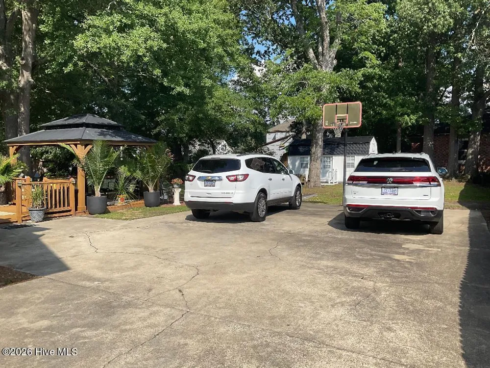 3643 Main Street Farmville, NC 27828