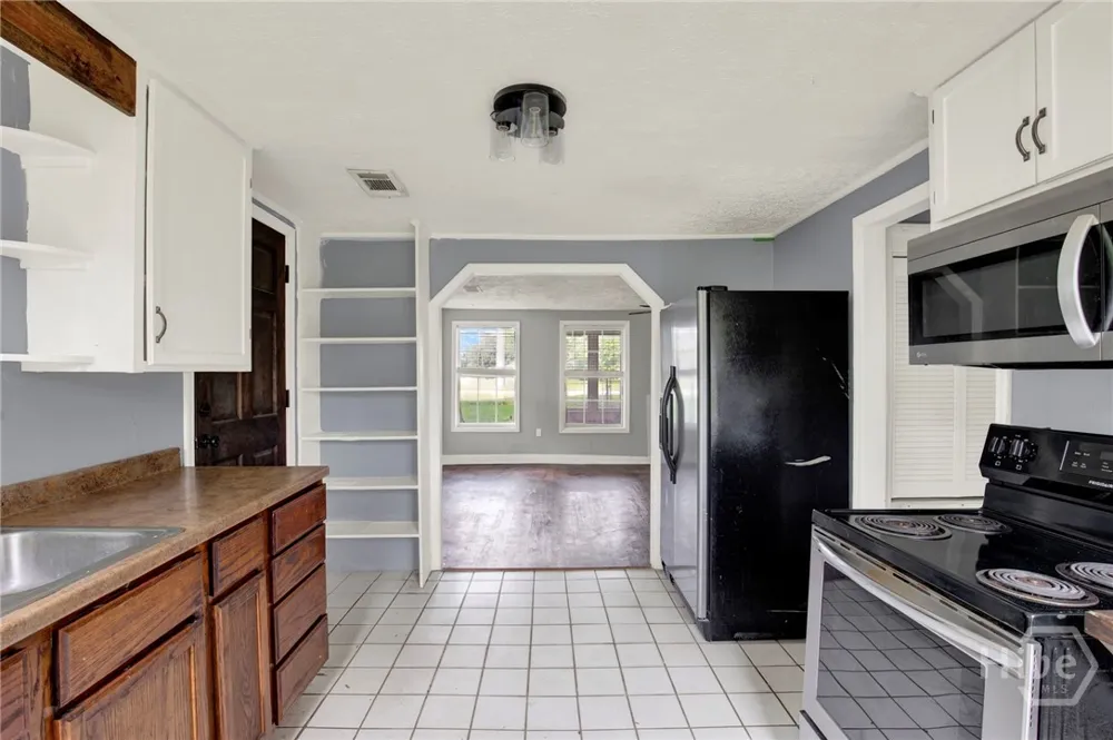 1109 US 80 Highway Eden, GA 31307