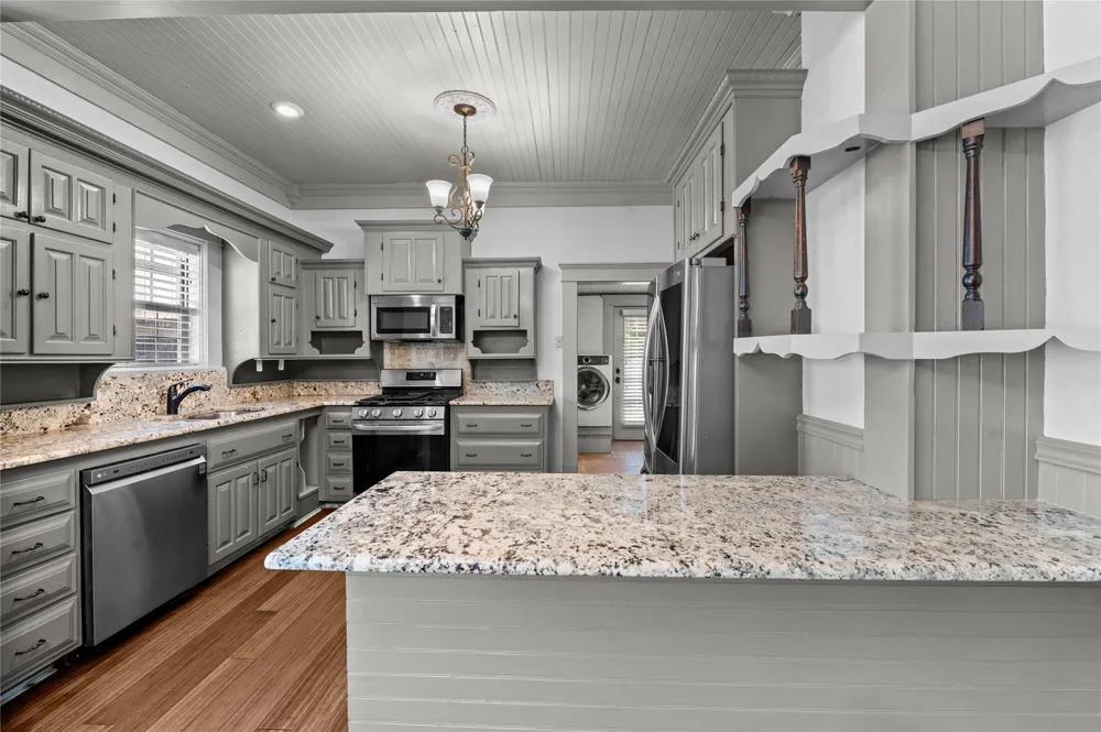 269 E Holley Street Alba, TX 75410