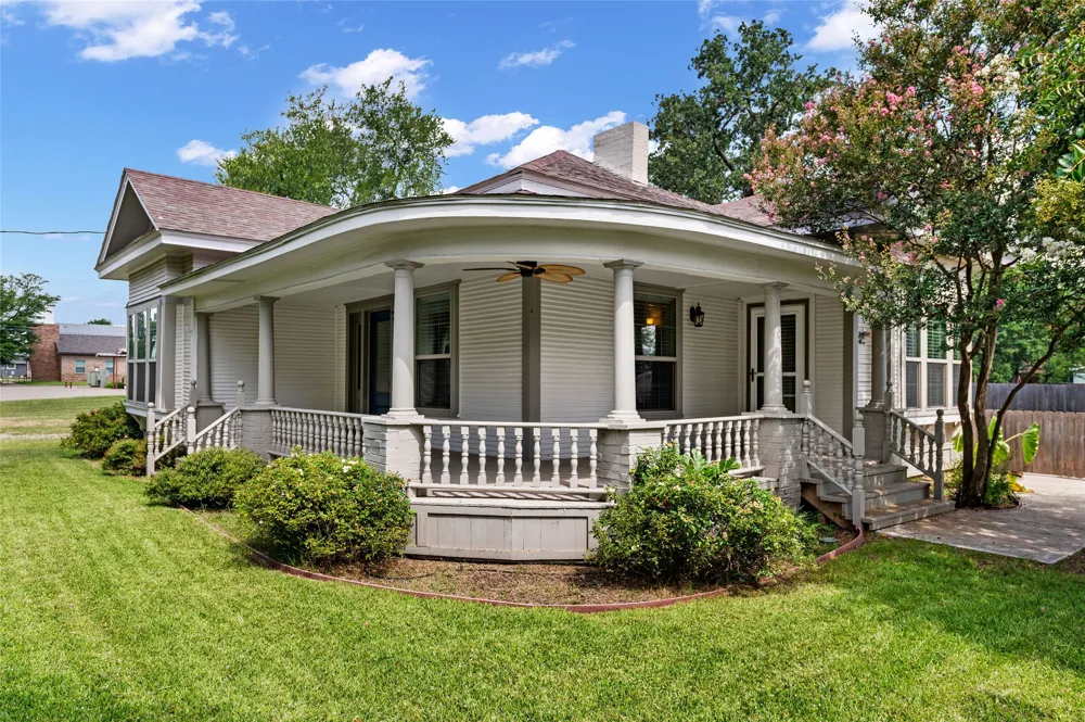 269 E Holley Street Alba, TX 75410