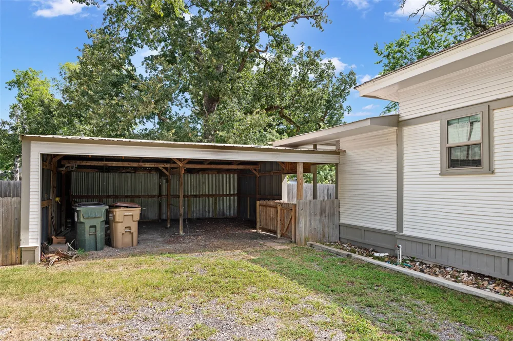 269 E Holley Street Alba, TX 75410