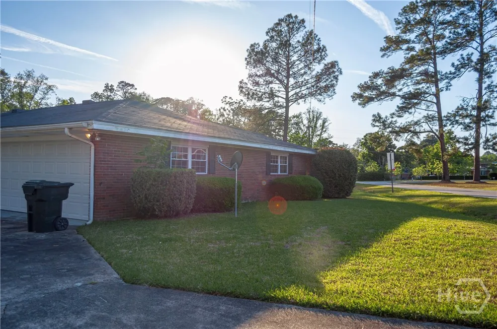 105 Edgewood Road Glennville, GA 30427