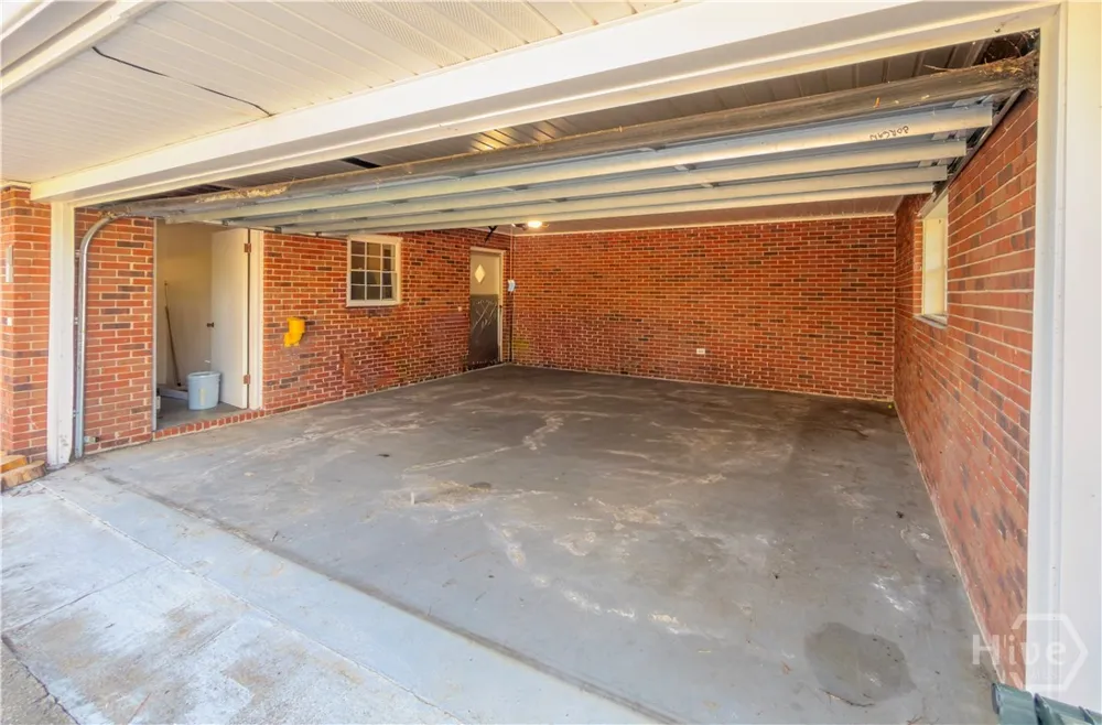 105 Edgewood Road Glennville, GA 30427