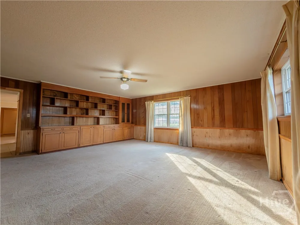 105 Edgewood Road Glennville, GA 30427