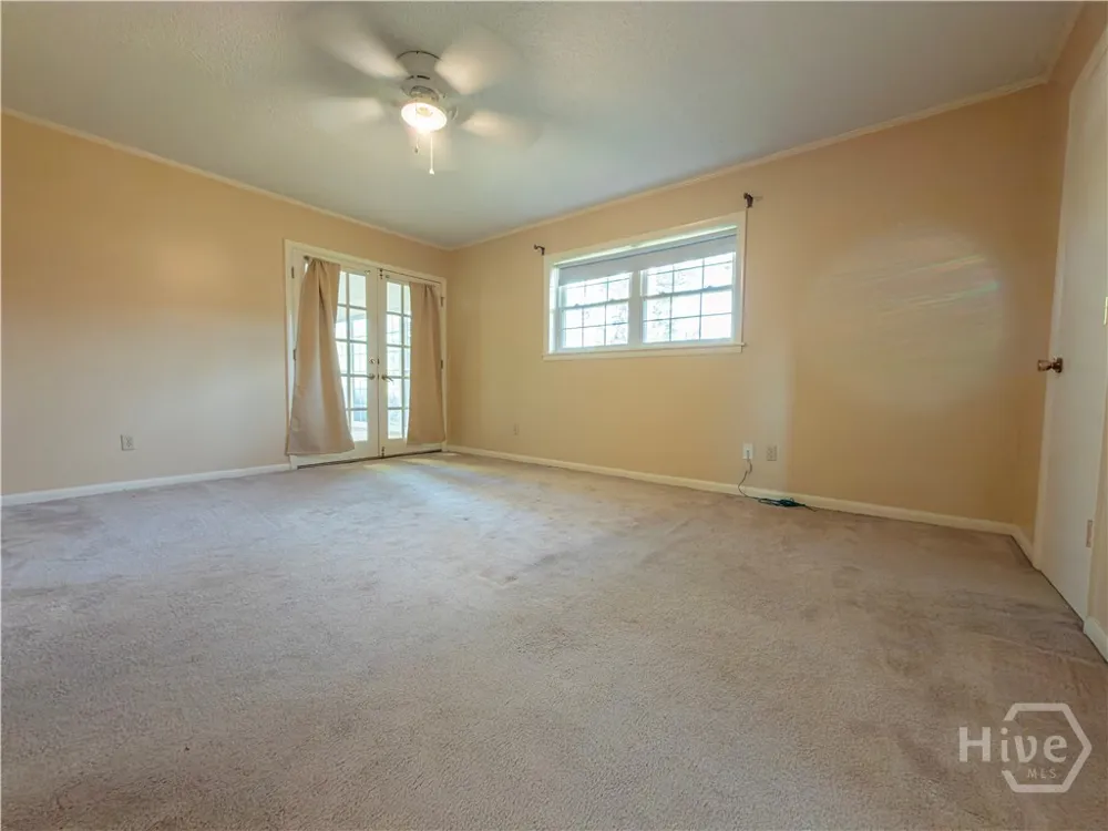 105 Edgewood Road Glennville, GA 30427