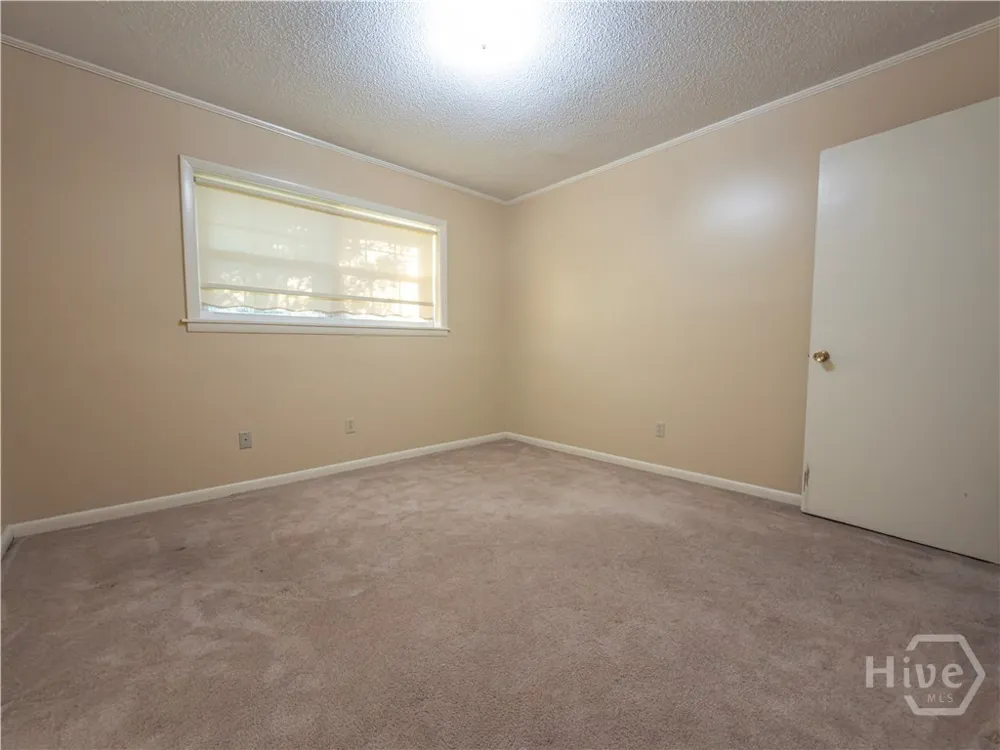 105 Edgewood Road Glennville, GA 30427