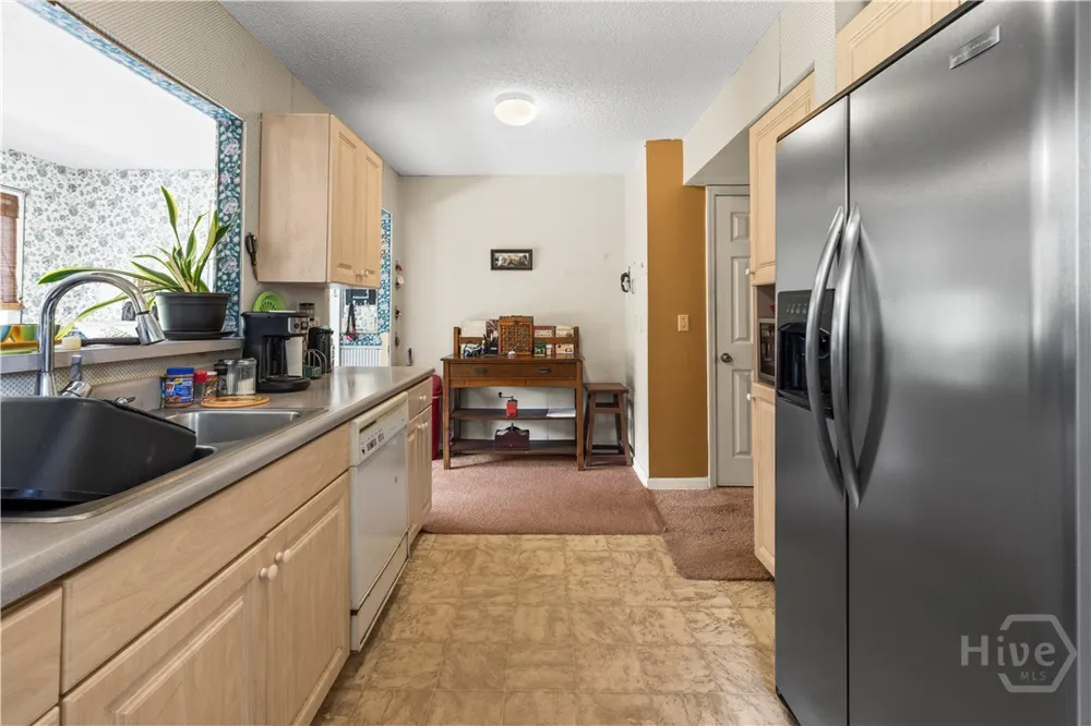 675 Foxwood Circle Jesup, GA 31545
