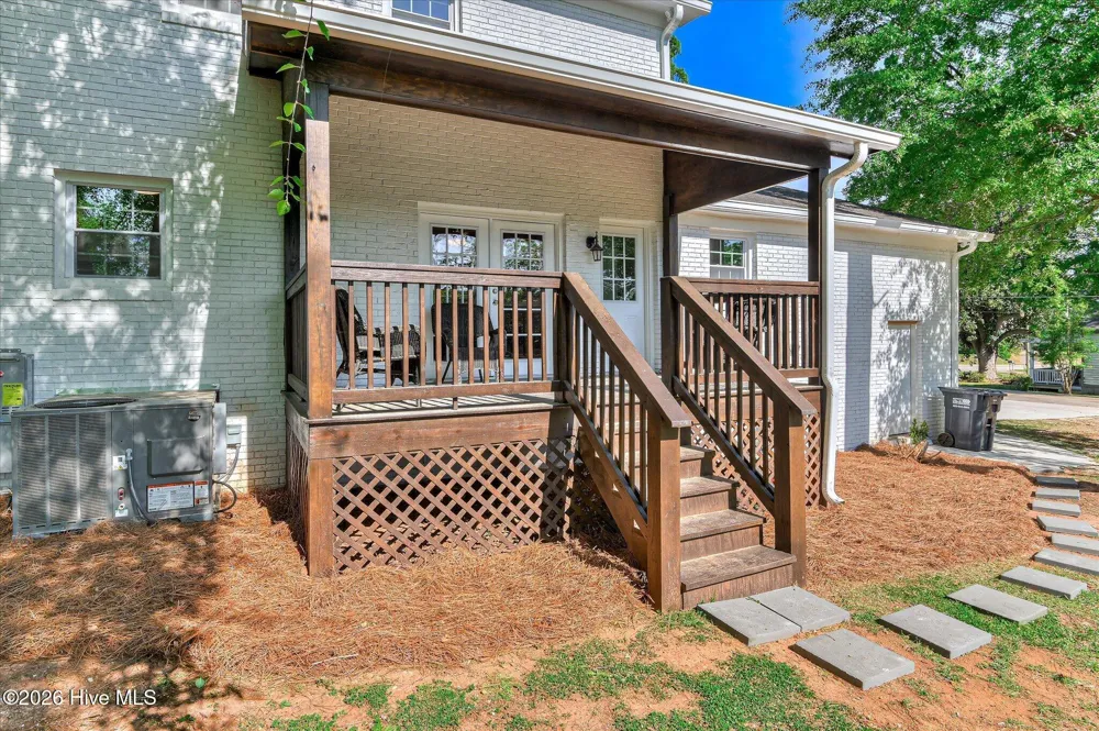 847 Hillcrest Street Edgefield, SC 29824