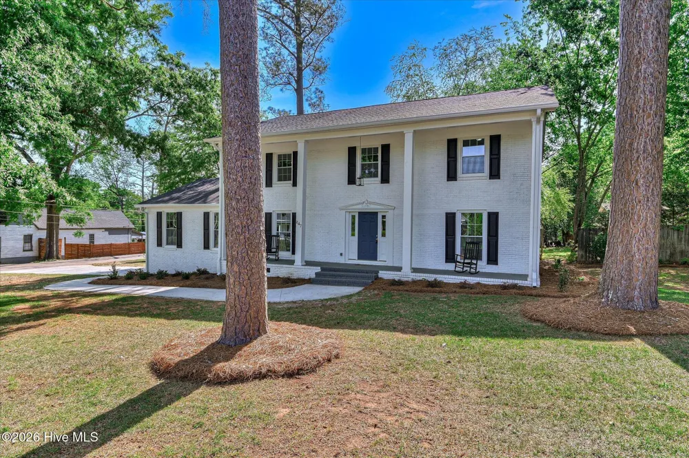 847 Hillcrest Street Edgefield, SC 29824