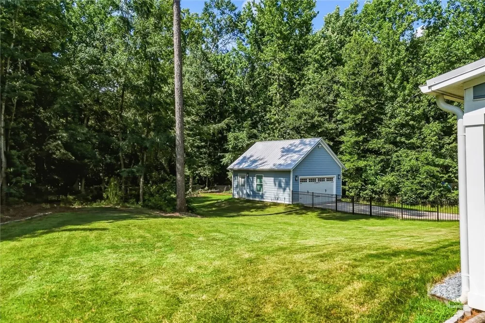 695 Parkview Drive Winterville, GA 30683