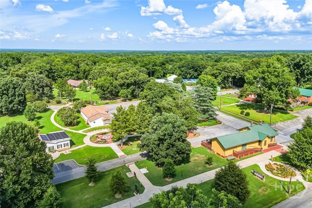 695 Parkview Drive Winterville, GA 30683