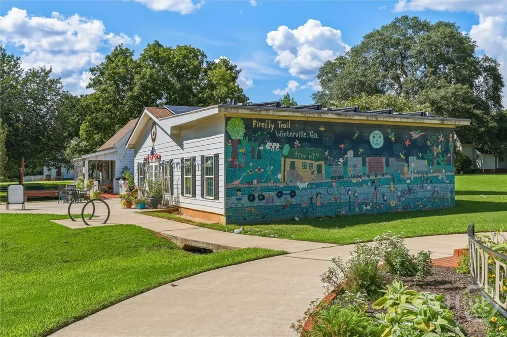695 Parkview Drive Winterville, GA 30683
