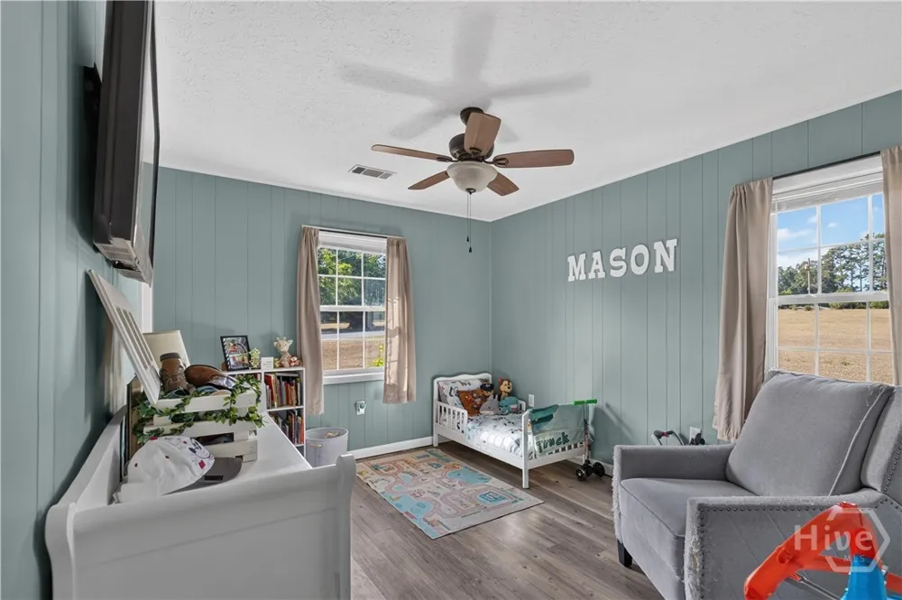110 Queen Drive Glennville, GA 30427