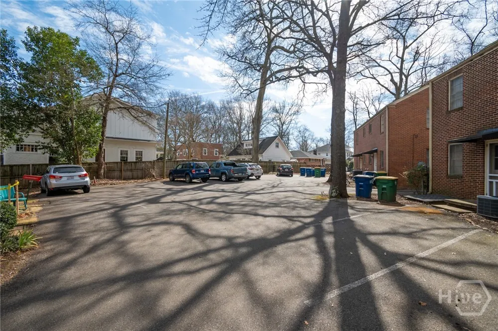 1439 Milledge Avenue Athens, GA 30605