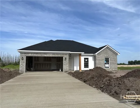 56 Cloverfield Drive SE