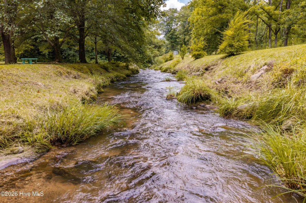 6488 Yellow Creek Road Robbinsville, NC 28771
