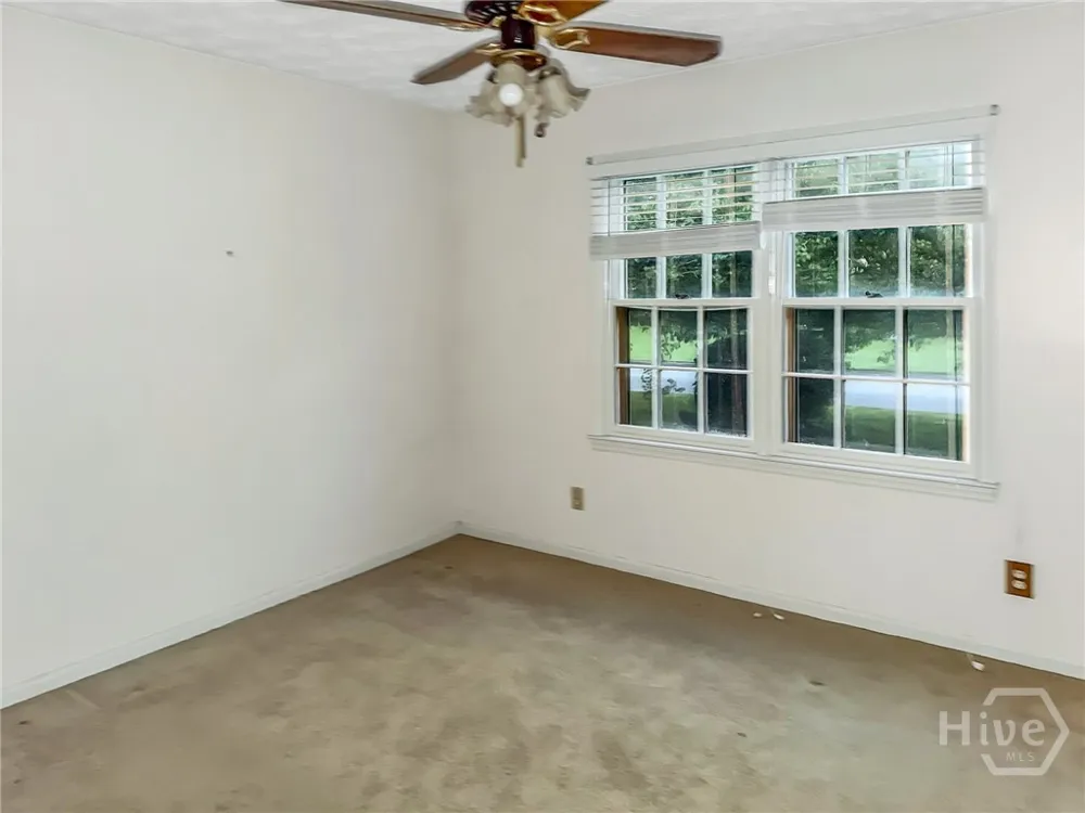 4115 LANTERN LANE Valdosta, GA 31602