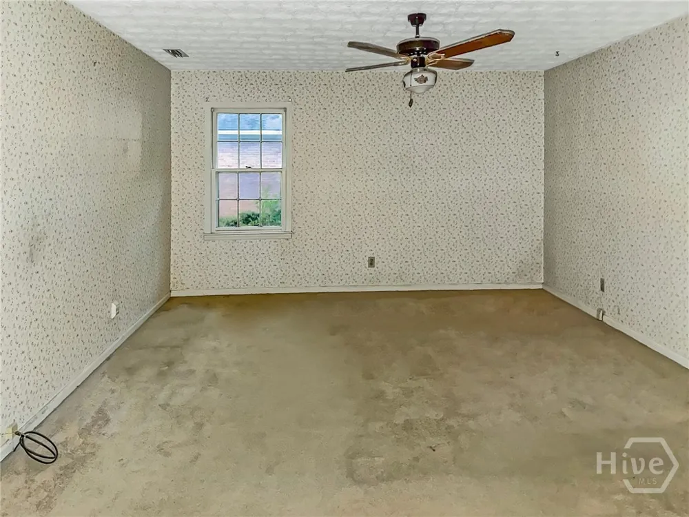 4115 LANTERN LANE Valdosta, GA 31602