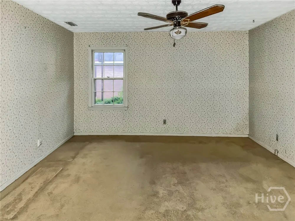 4115 LANTERN LANE Valdosta, GA 31602