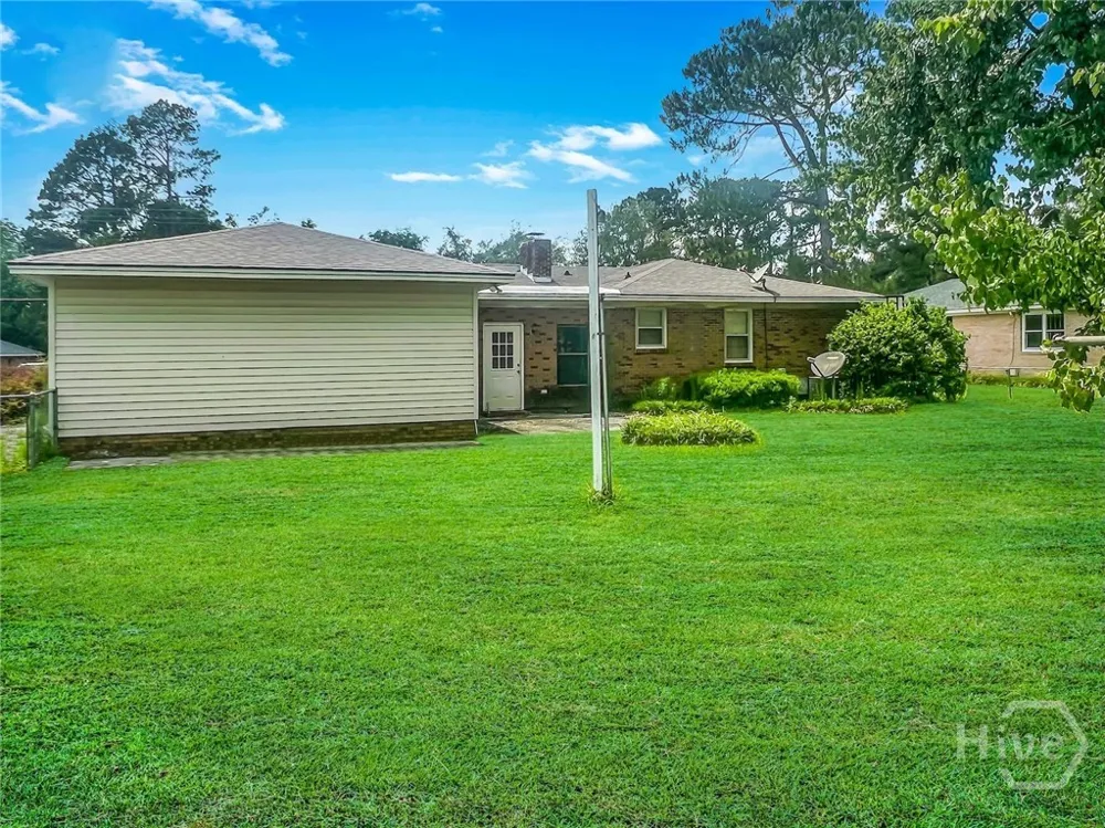 4115 LANTERN LANE Valdosta, GA 31602