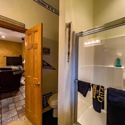 496 Holloway Road Robbinsville, NC 28771