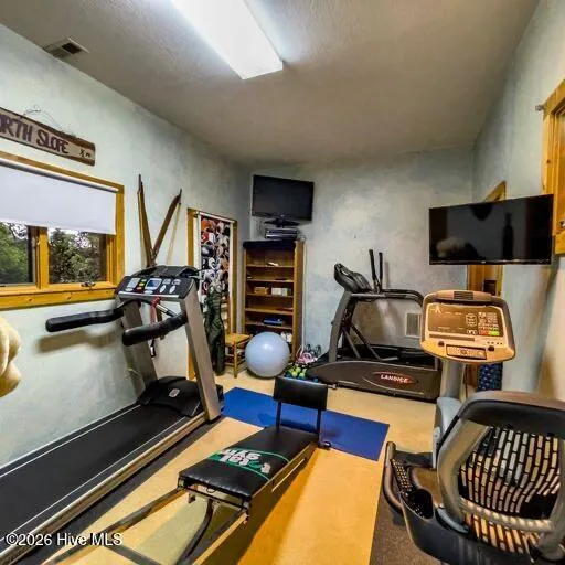 496 Holloway Road Robbinsville, NC 28771
