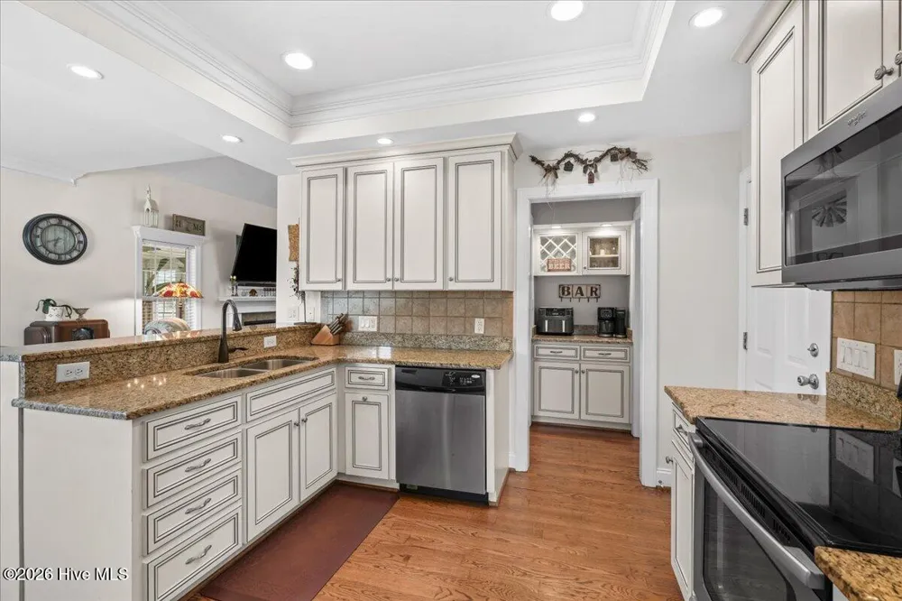 18 Treewood Lane Clayton, NC 27527