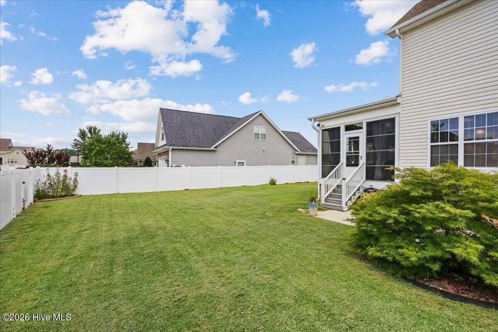 18 Treewood Lane Clayton, NC 27527