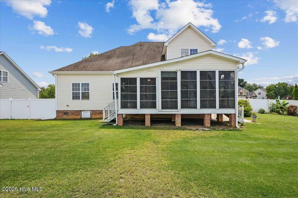 18 Treewood Lane Clayton, NC 27527