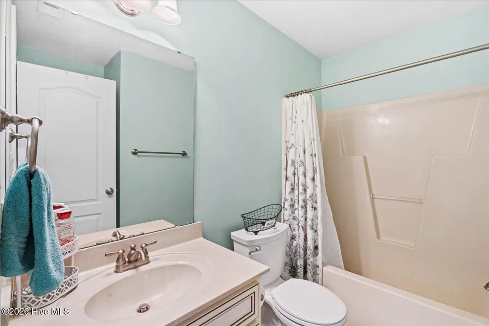 18 Treewood Lane Clayton, NC 27527