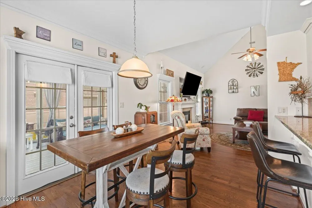 18 Treewood Lane Clayton, NC 27527