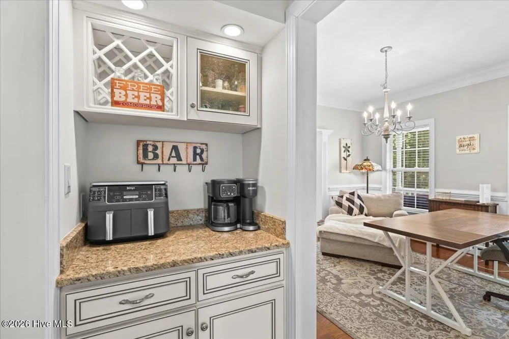 18 Treewood Lane Clayton, NC 27527