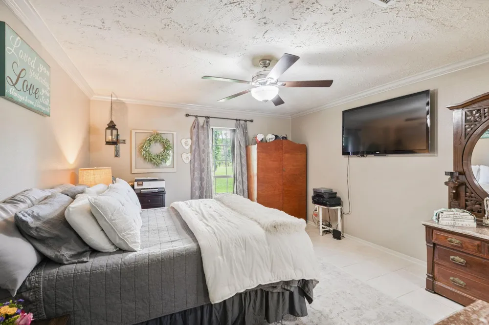 11291 Darby Loop Conroe, TX 77385