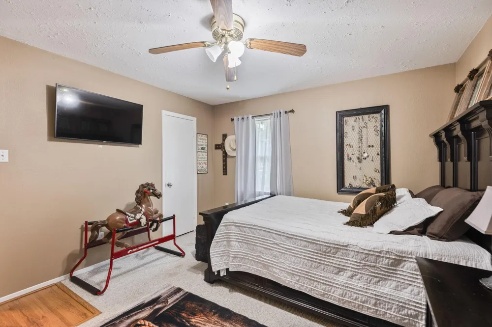 11291 Darby Loop Conroe, TX 77385