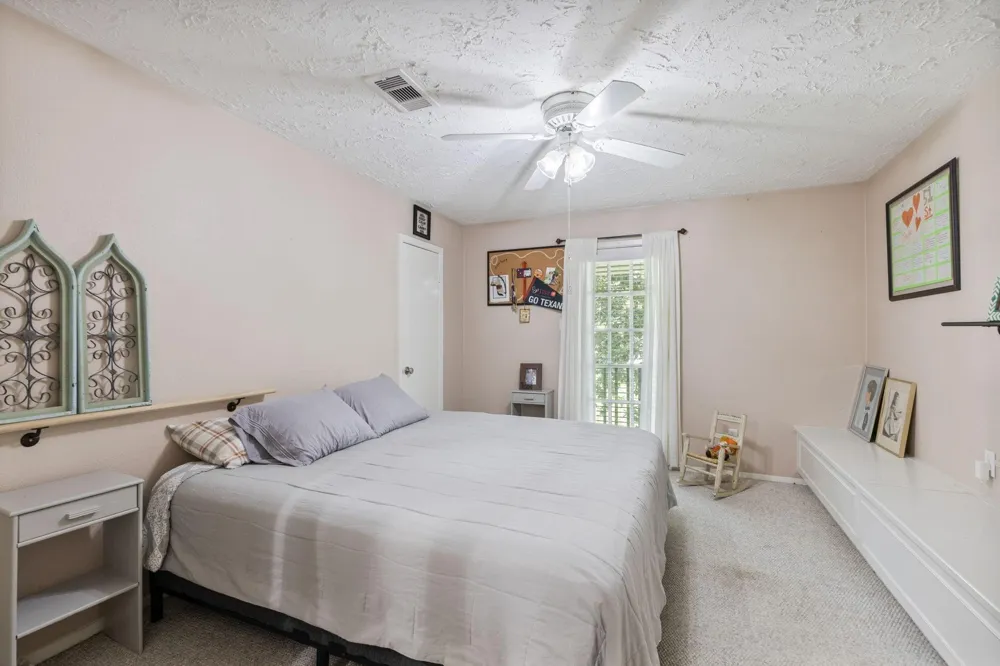 11291 Darby Loop Conroe, TX 77385