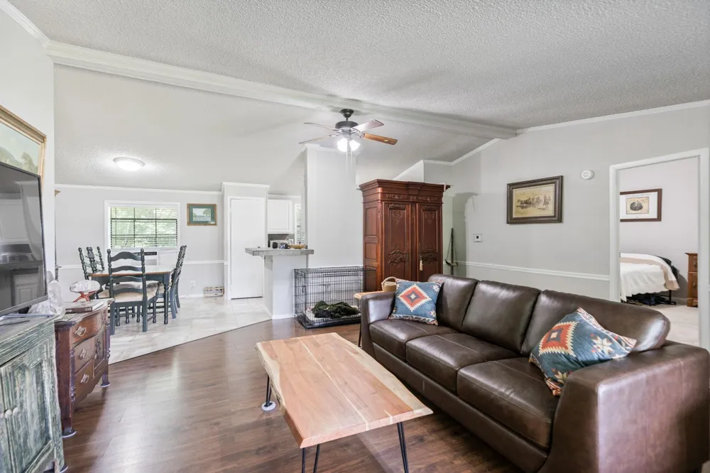 11291 Darby Loop Conroe, TX 77385