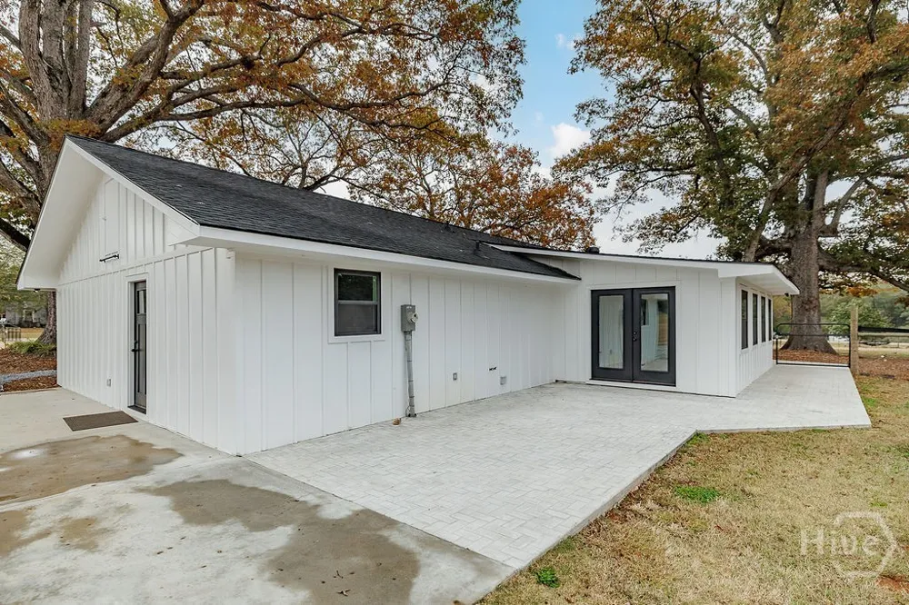 1410 Old Bishop Road Bishop, GA 30621