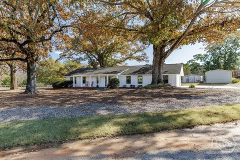 1410 Old Bishop Road