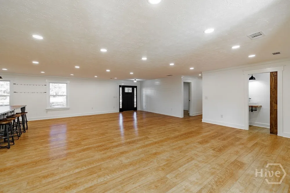 1410 Old Bishop Road Bishop, GA 30621