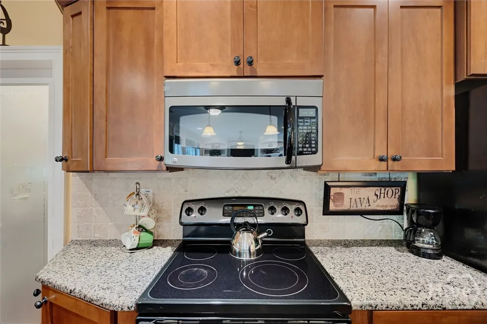 2103 Whitlow View Drive Bishop, GA 30621