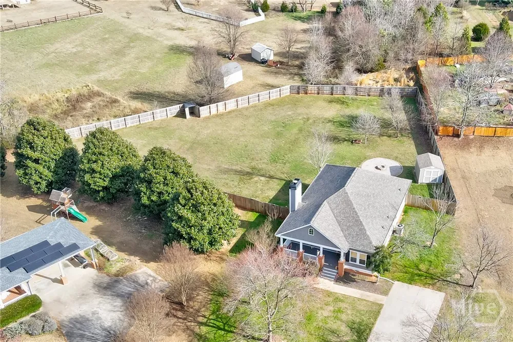 52 Willow Oak Circle Comer, GA 30629