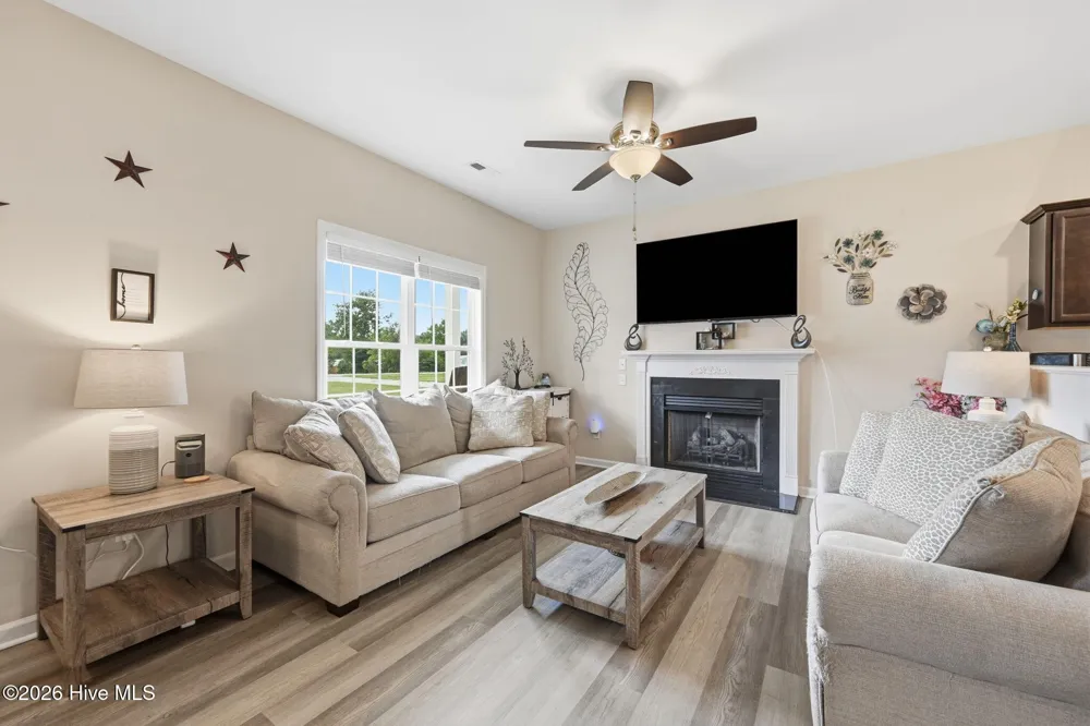 217 Luther Banks Road Richlands, NC 28574