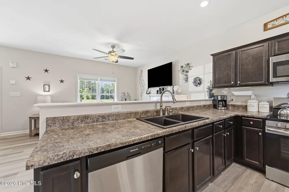 217 Luther Banks Road Richlands, NC 28574