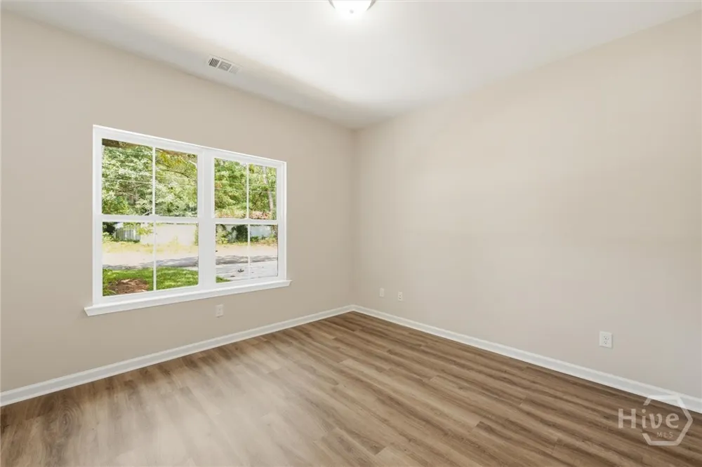 1300 Kentucky Street Darien, GA 31305